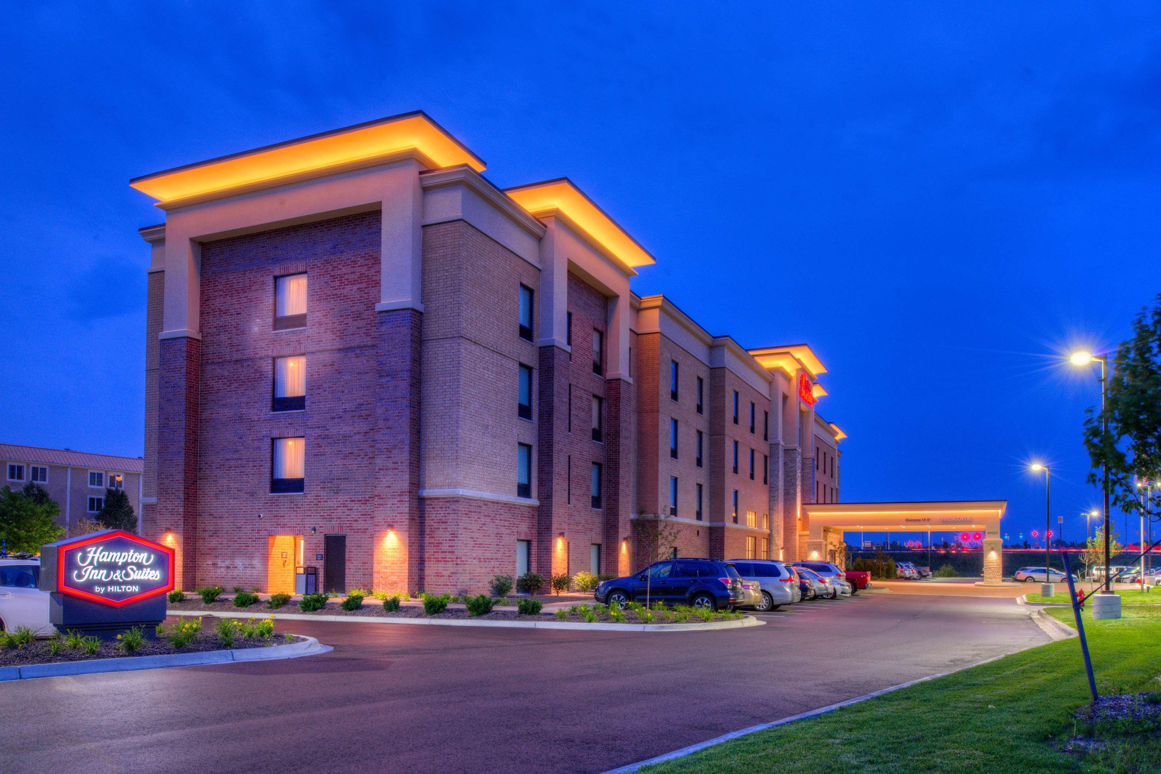 Hampton Inn & Suites Wixom/Novi/Detroit, Mi Exterior foto